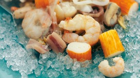 Seafood with Ice.
